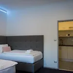 Kiwi 3* ミクロフ